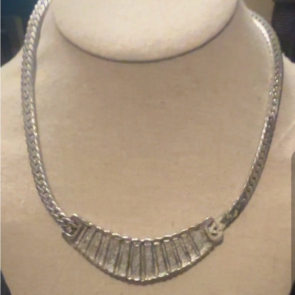 Multicolor Stone Necklace - Picture 4 of 7